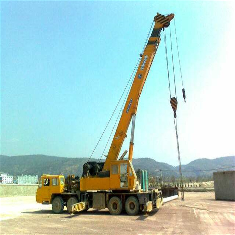 板芙镇小型吊车出租价格是多少